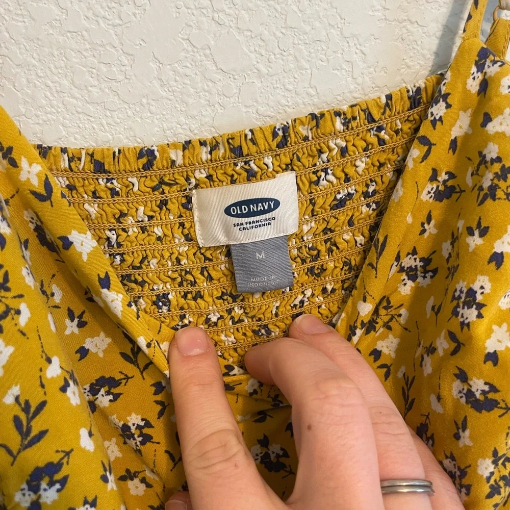 Old Navy Yellow Floral Mini Dress Size Medium - Picture 4 of 9